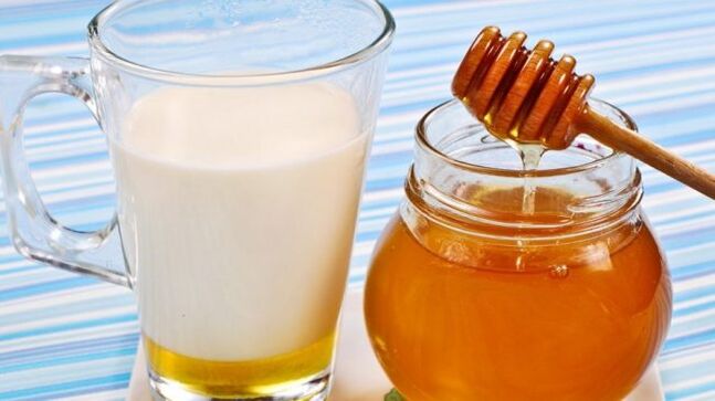Kefir mézzel fiatalító kézbőr kezeléshez